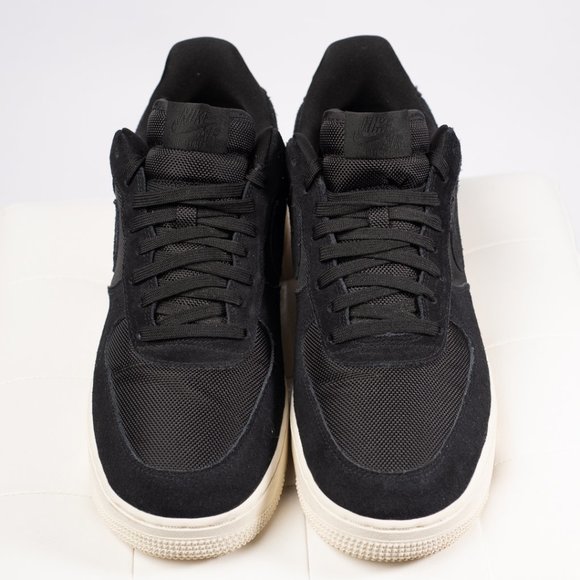 Like new! Suede Air Force Ones - Picture 5 of 8
